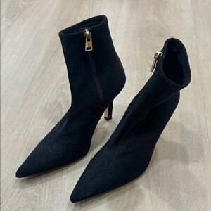 Good American Black Heeled Boots